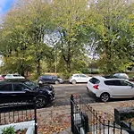 4 Bed Park View House-Free Parking - Sleep 8